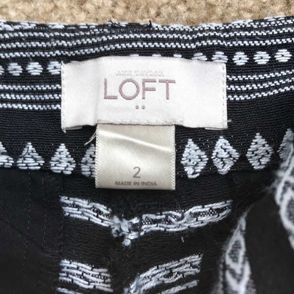 Womens shorts - Picture 4 of 4